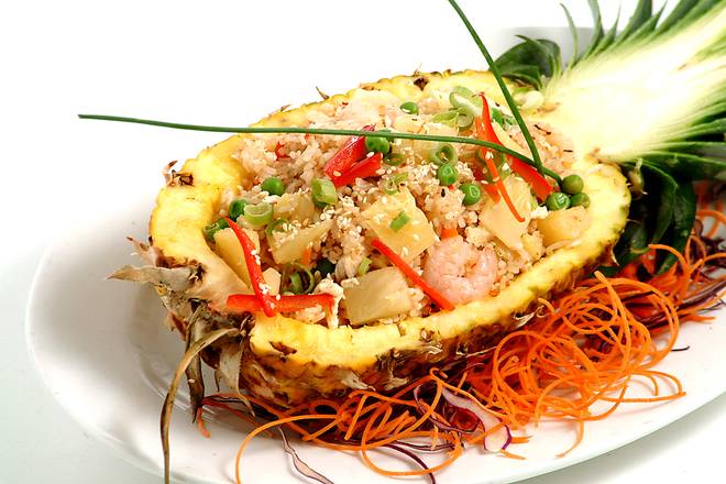 W7. Pineapple Chicken Fried Rice - Cơm Chiên Khóm với Gà - 菠蘿雞炒飯